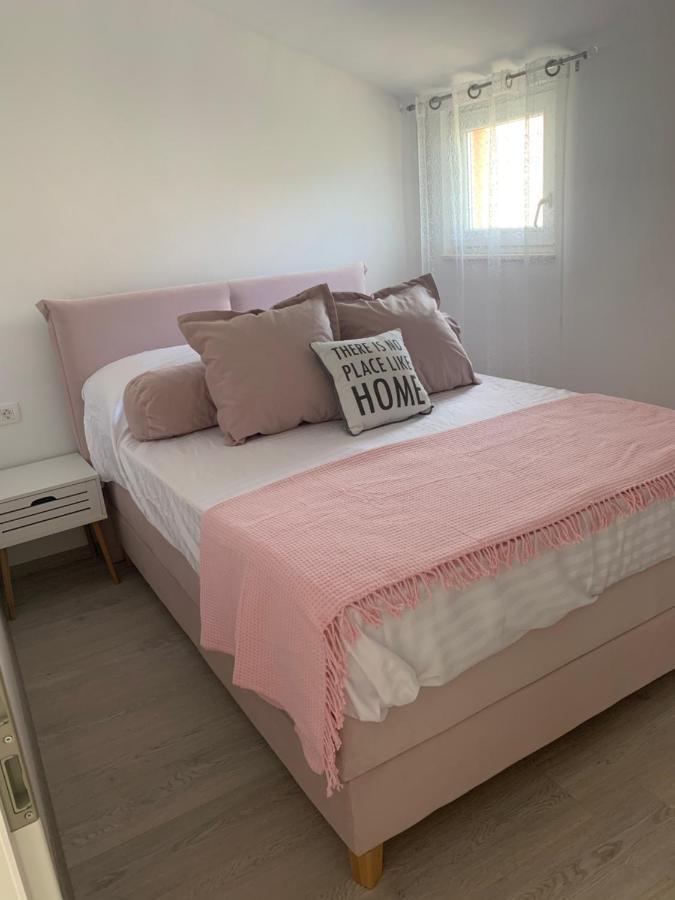 Apartments Villa Bella Vista Seget Трогір Екстер'єр фото