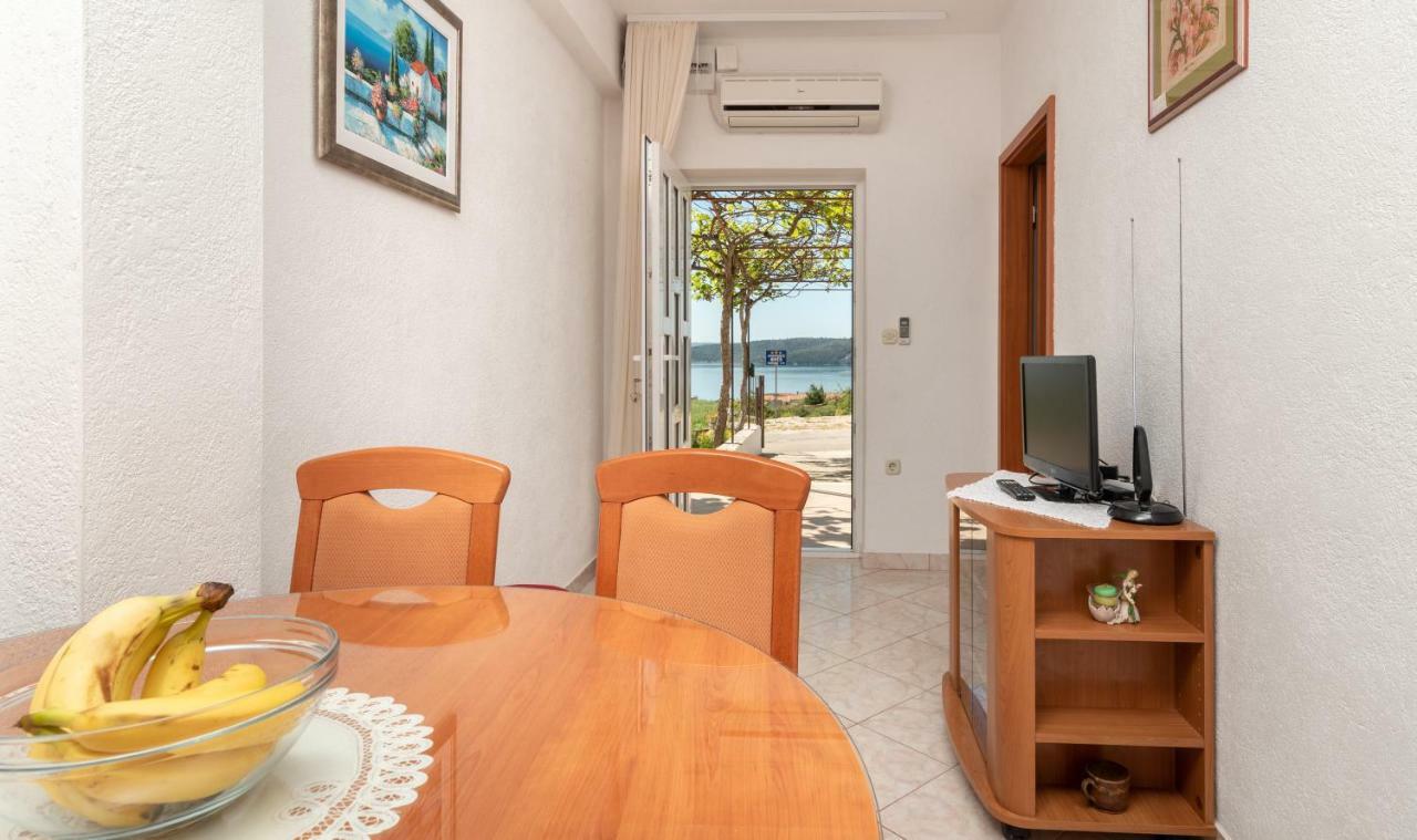 Apartments Villa Bella Vista Seget Трогір Екстер'єр фото