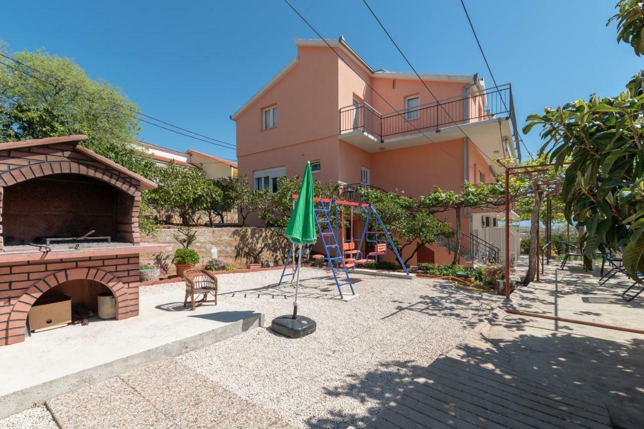 Apartments Villa Bella Vista Seget Трогір Екстер'єр фото